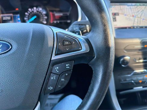 Used 2015 Ford Edge SEL w/ Equipment Group 201A image 33