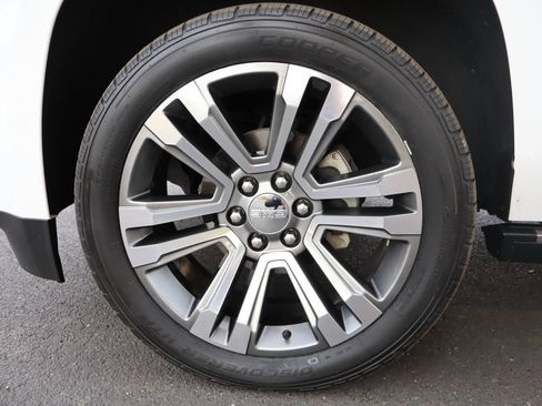 Used 2018 GMC Yukon Denali w/ Denali Ultimate Package AWD/4WD image 43
