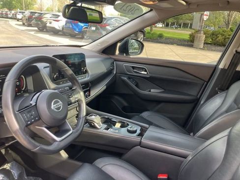 Used 2021 Nissan Rogue Platinum AWD/4WD image 31