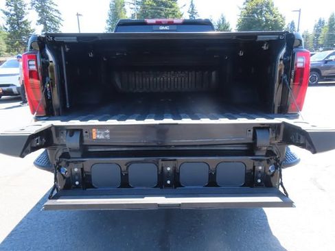 Used 2024 GMC Sierra 3500 Denali Ultimate AWD/4WD image 8