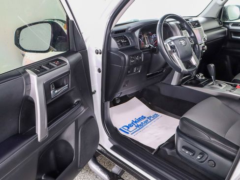 Used 2024 Toyota 4Runner SR5 Premium w/ Moonroof Package AWD/4WD image 3