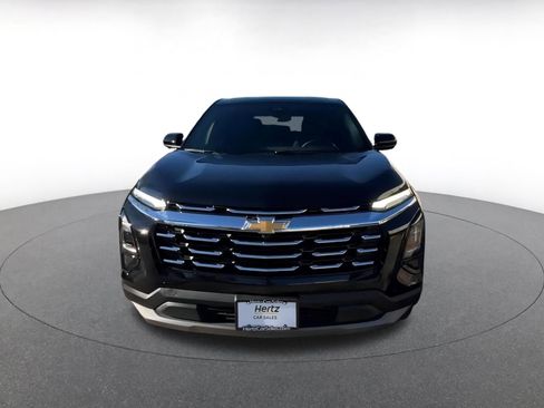 Used 2025 Chevrolet Equinox LT image 4