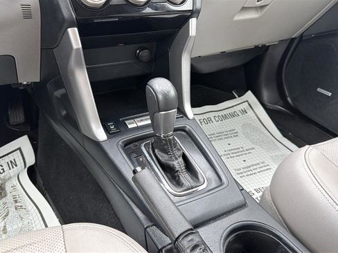 Used 2016 Subaru Forester 2.5i Touring w/ Eyesight & Navigation System AWD/4WD image 23