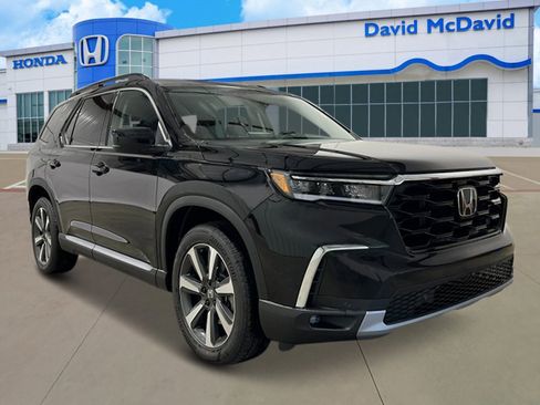 New 2025 Honda Pilot Touring image 11