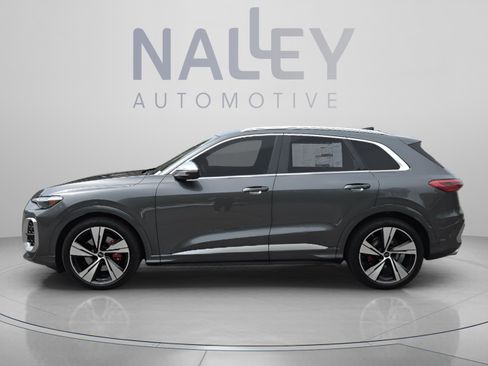 New 2026 Audi SQ5 Premium Plus image 2