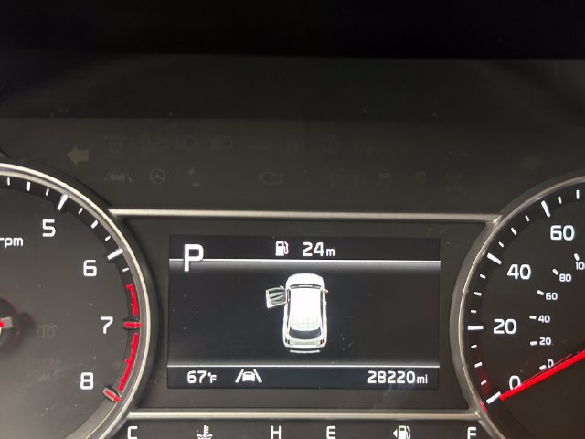 Certified 2023 Kia Sorento LX AWD/4WD image 18