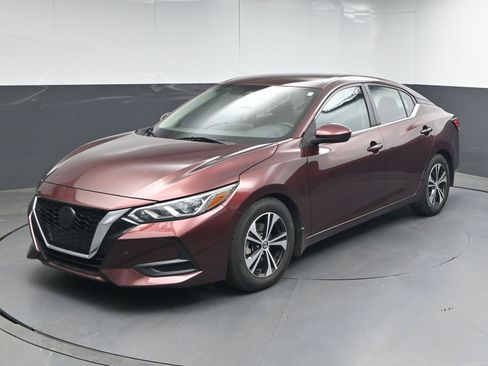 Used 2022 Nissan Sentra SV image 3