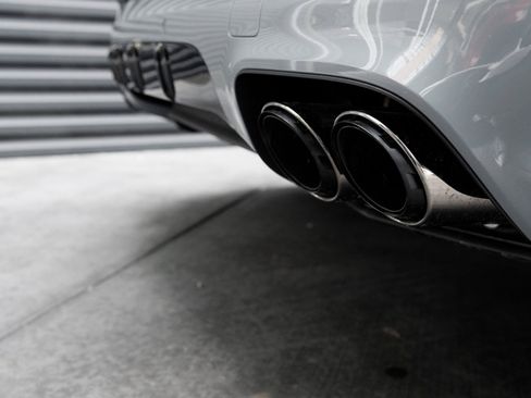 New 2026 Porsche Cayenne S image 28