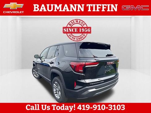 Used 2025 GMC Terrain Elevation AWD/4WD image 5