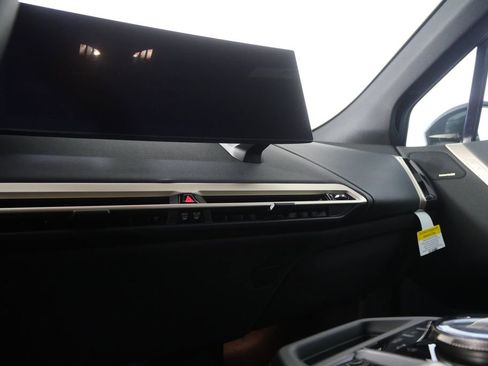 New 2026 BMW iX xDrive45 image 21