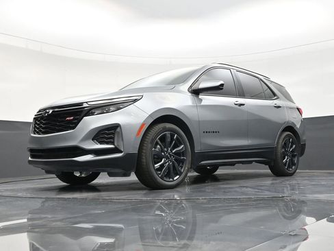Used 2024 Chevrolet Equinox RS FWD image 21