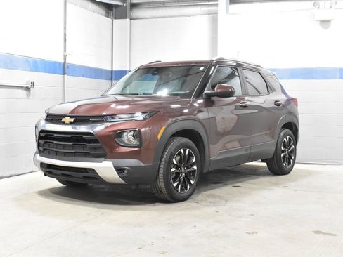 Used 2023 Chevrolet TrailBlazer LT w/ Convenience Package AWD/4WD image 6