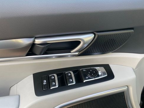 New 2025 Kia Telluride S image 11