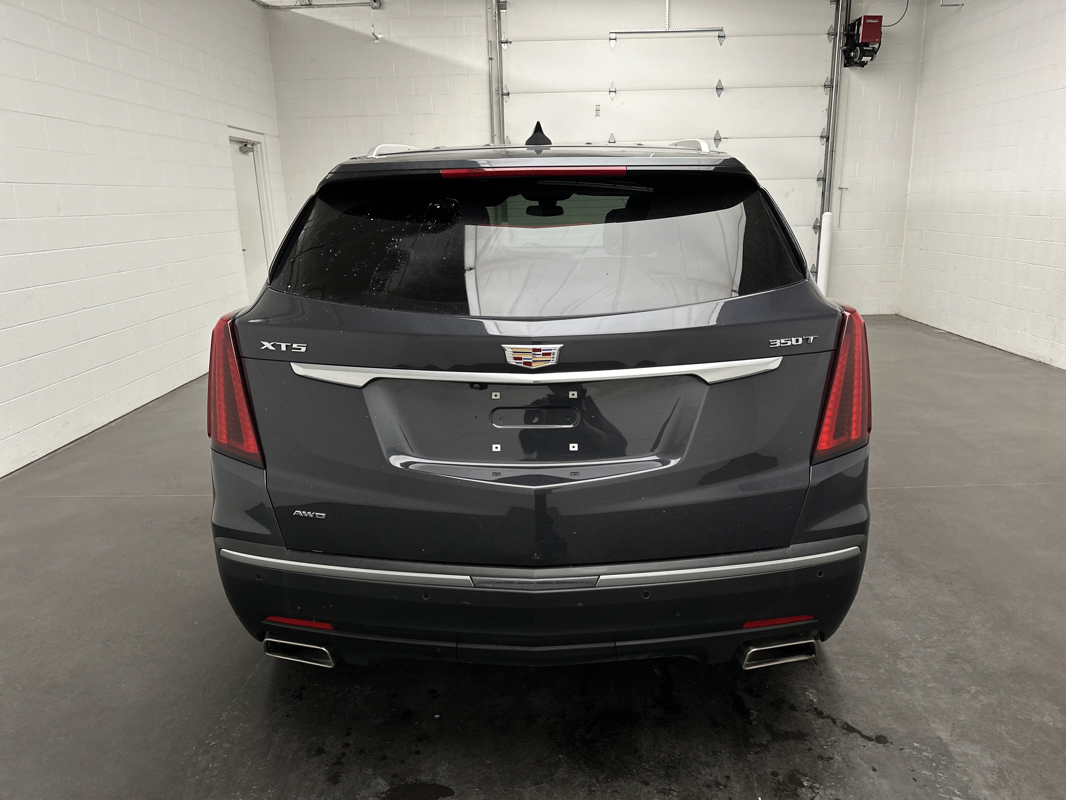 Used 2023 Cadillac XT5 Luxury AWD/4WD image 8