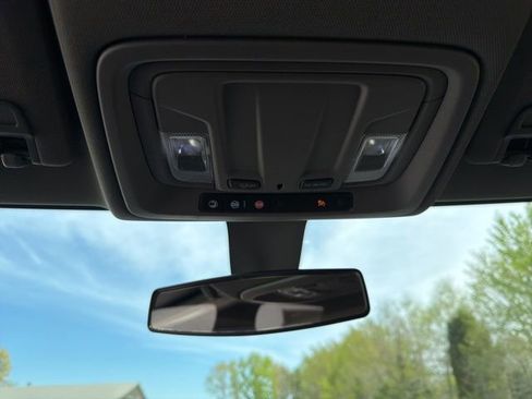 Used 2021 GMC Sierra 2500 SLE image 32