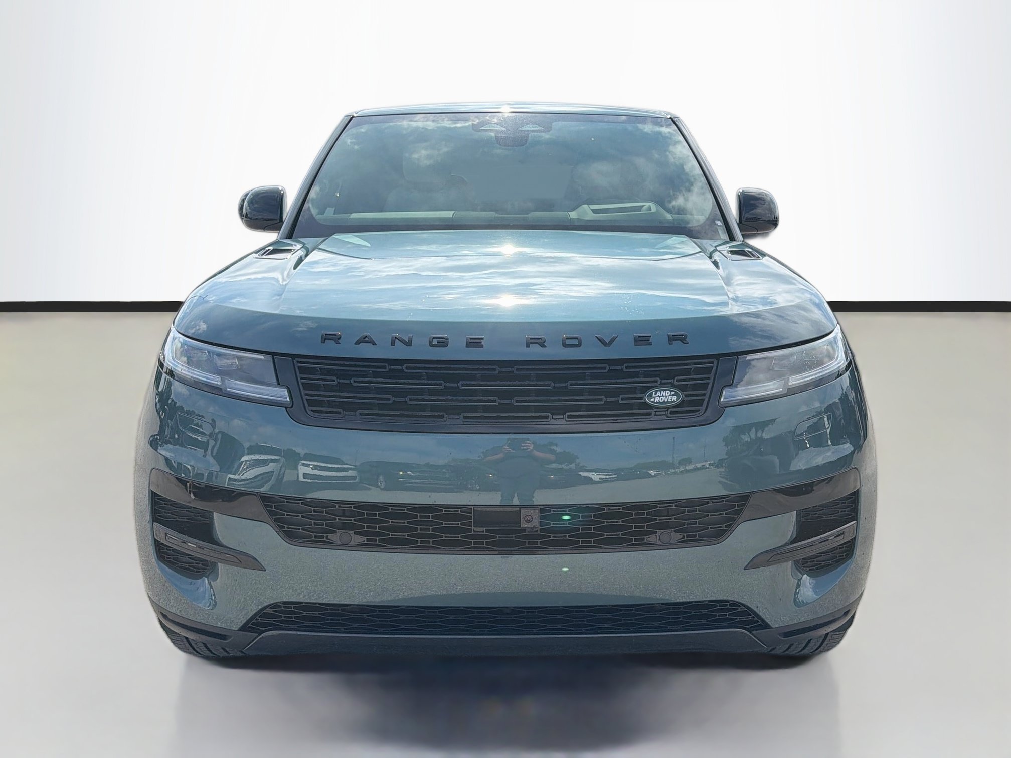 New 2027 Land Rover Range Rover Sport SE AWD/4WD image 8