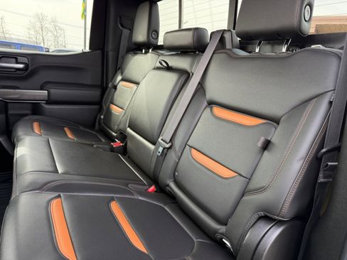 Used 2020 GMC Sierra 1500 AT4 w/ AT4 Preferred Package image 17