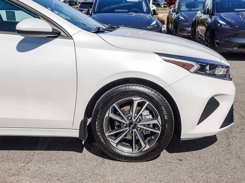 Used 2023 Kia Forte LXS image 9