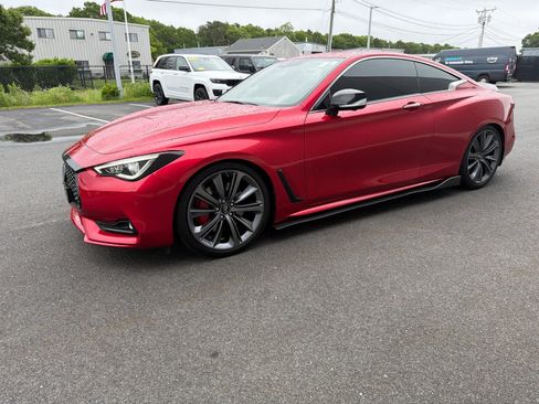 Used 2022 INFINITI Q60 Red Sport 400 w/ Cargo Package AWD/4WD image 4
