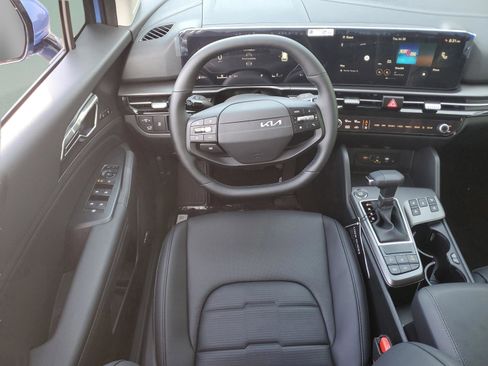 New 2026 Kia Sportage SX FWD image 7