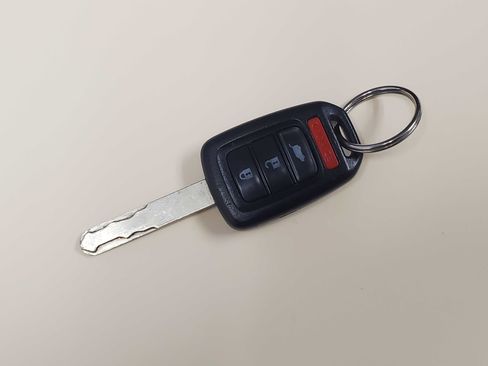 Used 2019 Honda HR-V LX image 25