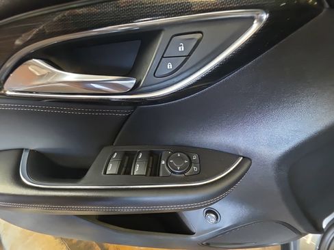 Used 2023 Buick Envision Preferred FWD image 22