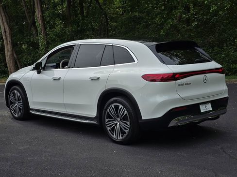 Used 2023 Mercedes-Benz EQS 450+ SUV image 4