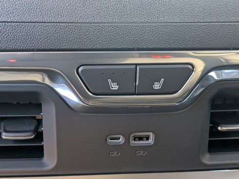 New 2026 GMC Sierra 1500 SLT w/ SLT Premium Plus Package image 14