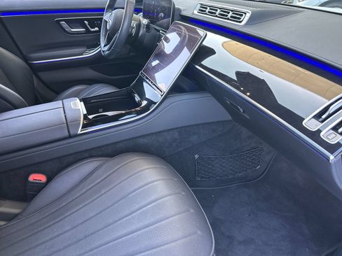 Used 2022 Mercedes-Benz S 500 4MATIC image 17