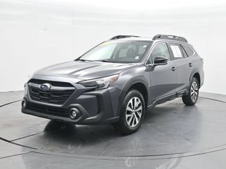 Used 2025 Subaru Outback Premium AWD/4WD video 2