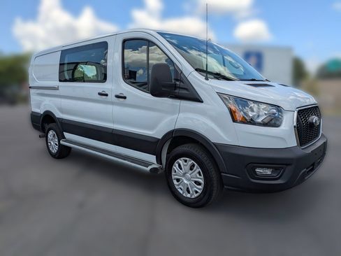 Used 2025 Ford Transit 250 Low Roof w/ Exterior Upgrade Package RWD image 3