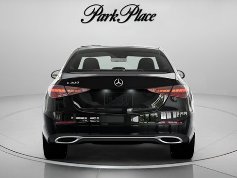 Used 2026 Mercedes-Benz C 300 Sedan image 17
