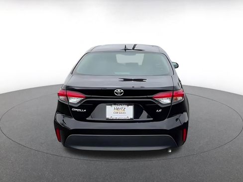 Used 2023 Toyota Corolla LE image 7