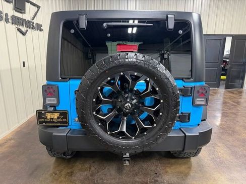 Used 2017 Jeep Wrangler Unlimited Sport w/ Quick Order Package 24S image 9