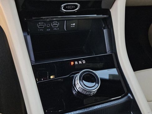 New 2026 Jeep Grand Cherokee L Limited RWD image 21