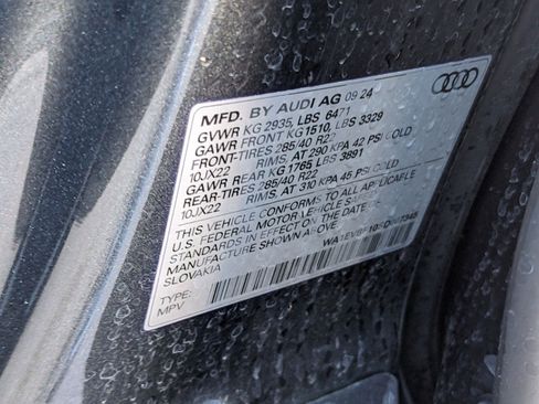 Certified 2025 Audi Q8 Premium Plus w/ Premium Plus Package image 33