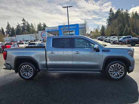 Used 2025 GMC Sierra 1500 Denali Ultimate AWD/4WD image 4