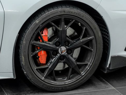 Used 2021 Chevrolet Corvette Stingray Preferred Cpe w/ Z51 Performance Package RWD image 59