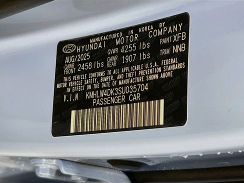 Used 2025 Hyundai Elantra N FWD image 32