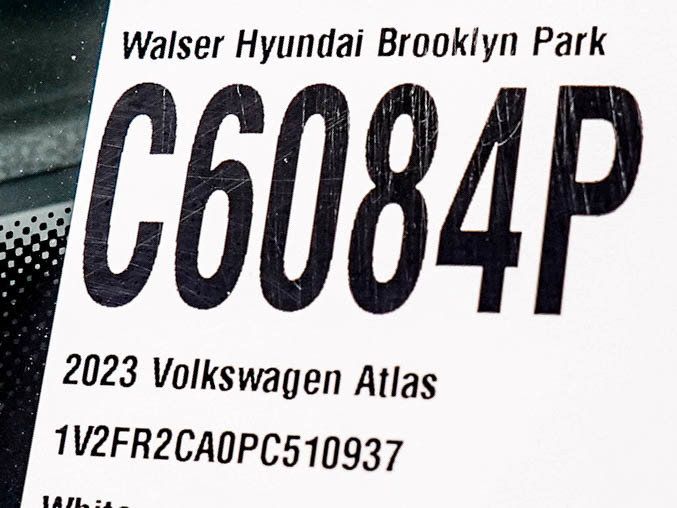 Used 2023 Volkswagen Atlas SEL Premium AWD/4WD image 32