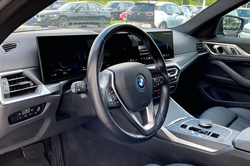 Used 2024 BMW i4 eDrive35 w/ Convenience Package RWD image 14
