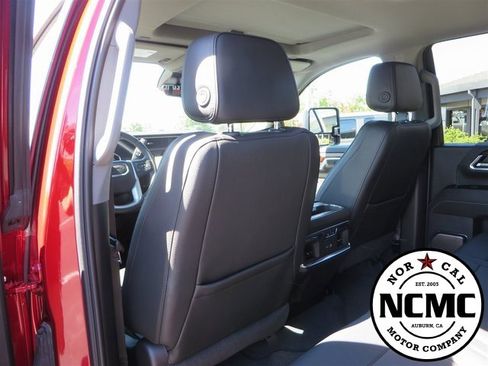 Used 2024 GMC Sierra 2500 Denali w/ Denali Reserve Package image 55