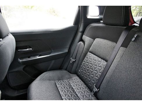 New 2026 Nissan Kicks SV w/ SV Premium Package image 9