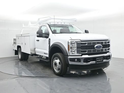 New 2025 Ford F450 XL w/ XL Chrome Package image 68