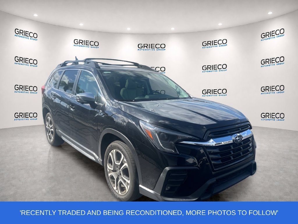 Used 2023 Subaru Ascent Limited w/ Technology Package AWD/4WD image 1