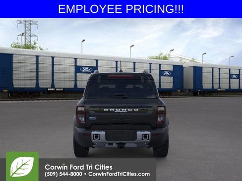 New 2026 Ford Bronco Sport Outer Banks AWD/4WD image 6
