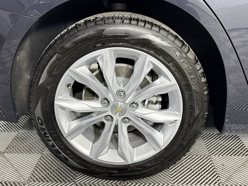 Used 2023 Chevrolet Malibu LT FWD image 32