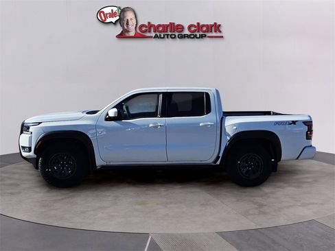 New 2026 Nissan Frontier Pro-X w/ Pro-X Convenience Package image 3