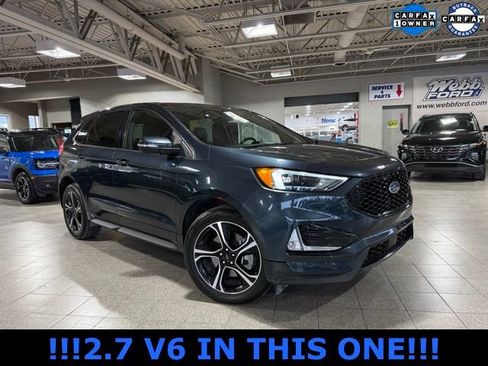 Used 2023 Ford Edge ST image 2