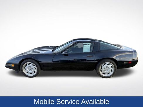 Used 1992 Chevrolet Corvette Coupe RWD image 4